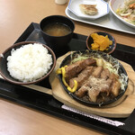 Butaya Tonichi - トンテキ定食