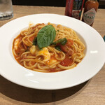 プロント - 仕方なしにモッツァレラチーズのトマトソースのパスタ800円にアイスコーヒー250円を！