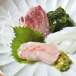 名物鶏ちゃん焼 鳥藤 - 