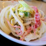 お食事処一くら - この日の日替わり：小鉢・スパゲティーサラダ