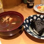 寿司・おでん 瓢六 - 赤出汁とおにぎり