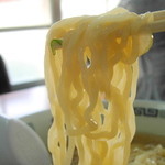 Amazemmochiten - そんなに細くない麺