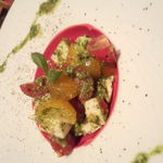 ビストロ椿 - トマトとモッツァレラのカプレーゼ