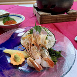 いわない温泉高島旅館 - お刺身3点盛（海老、帆立、北寄貝）