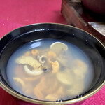 いわない温泉高島旅館 - いちご煮（雲丹と鮑のお吸物）