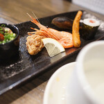 海鮮和風居酒家 和市 - とーし