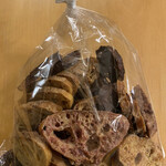 エグ・ヴィヴ - ラスク