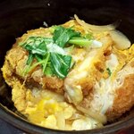 お魚どうらく - カツ丼（アップ）（2020.6）