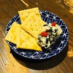 酒場あうん - 創業以来の人気メニュー「黒豆クリームチーズ」