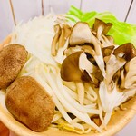 ラムしゃぶ専門店 ONIUSU - お野菜