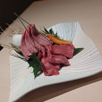 牛刺しと焼肉 仔虎 クリスロード店 - 