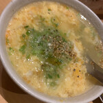 焼肉　戸板商店 - 卵スープ。確か￥390かなり具沢山で良い