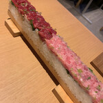 焼肉　戸板商店 - 押し寿司ハーフ。前回に引き続き頼みました。ネギトロ推しの次女とユッケ推しの長女。どっちもかなり美味しい。頼んだ方がいい1品。