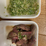 焼肉　戸板商店 - テイクアウトしたタン切り落とし