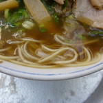 神戸ラーメン 第一旭 - 麺とスープ