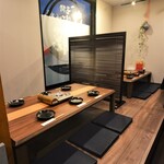 名物鶏ちゃん焼 鳥藤 - 