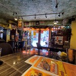 パリワール - 店内