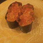 グルメ回転寿司 函太郎 - イクラ