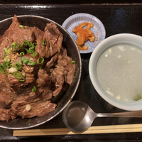 焼肉家 KAZU 神楽坂 - 
