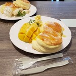 エヌズ カフェ - サイズ感はこんな感じ