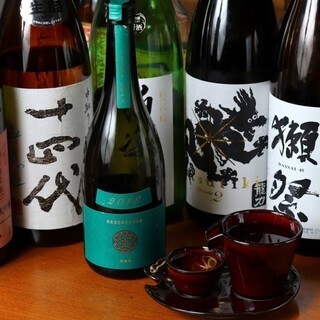 ★日本酒マイスターが酒蔵と直接取引。常時：２５種類★