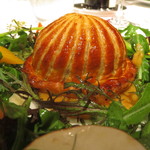 レフェルヴェソンス - アップルパイの様に＃4～　豚バラをアールグレイで、手長海老、フォアグラ、ゆで卵、焼きトウモロコシのソース、時季のサラダ2