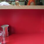 ラーメン二郎 - 新しくなったカウンター！