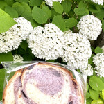 Boulangerie Asanoya Senju Haku Bijutsukan Ten - It was just the season for Annabelle in Karuizawa.