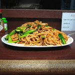 ジャポネ - 麺量700gにて山は低め