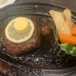 松阪まるよし 鎌田本店 - 松阪牛ロースステーキ150g