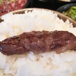 七輪炭火焼肉 遊輪 - タレダクワンバンさせーて♫