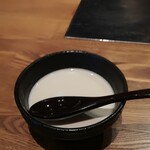 七輪炭火焼肉 遊輪 - ほうじ茶プリン