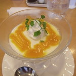 Tsukushi - ミルク豆腐