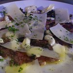 ワイン食堂 イナセヤ キッチン - 黒毛和牛のタタキ