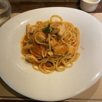 pantagruelico  - メカジキとオリーブ、ケーパーのトマトソース