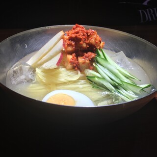 〆的推薦！極品盛岡冷麵