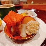 御料理 古川 - 鬼灯は関係ありませんw鱧鮨です(笑)