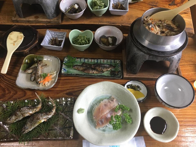 あまご村 アマゴムラ 丹波市その他 郷土料理 その他 食べログ