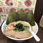 近江熟成醤油ラーメン 十二分屋 - 