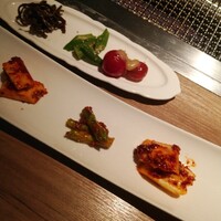 上等焼肉 ひらく - 前菜盛り沢山。。。
