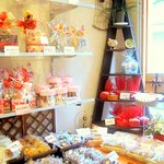 洋菓子　セキヤ - 40種以上の焼き菓子と、季節ごとのかわいいラッピングも揃えています