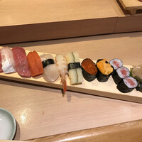 鮨丸 - 特選おまかせにぎり