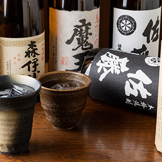 We have a wide selection of premium local sake and shochu from all over the country.