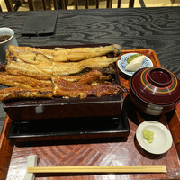 にょろ助 銀座 - 特特上！