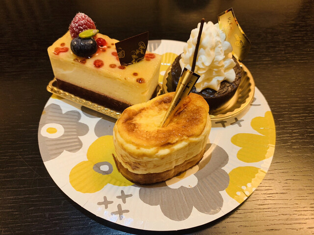 ベルグの4月 たまプラーザテラス店 たまプラーザ ケーキ 食べログ