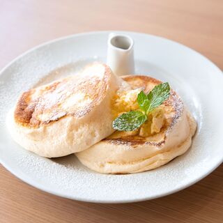 【カフェ利用も】ふわとろ食感が魅力のシルキーパンケーキ