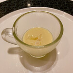 カントニーズ 燕 - 