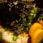 とりひげ - 鳥丼