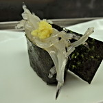 一鮨 - しらうお（おまかせにぎり）