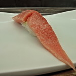 一鮨 - 生インドまぐろ大とろ（おまかせにぎり）